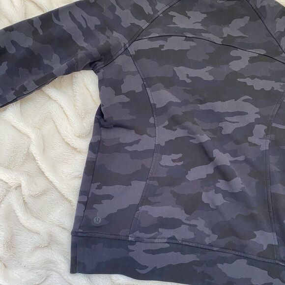 Lululemon Scuba crewneck sweatshirt Heritage 365 Camo Deep Coal Multi - Picture 5 of 9